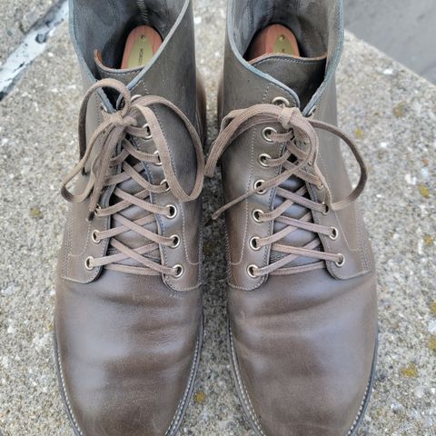 View photo of Viberg Boondocker in Maryam Olive TPR Horsebutt