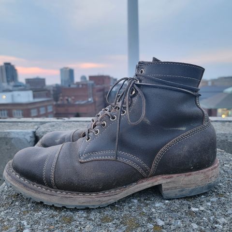 View photo of White's MP-Sherman Toe Cap in Horween Olive Waxed Flesh