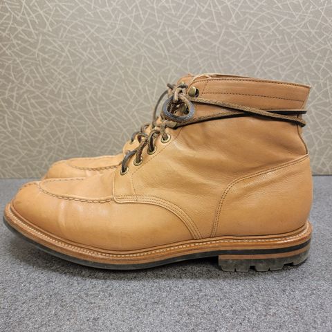 View photo of Grant Stone Ottawa Boot in Incas Natural Kangaroo