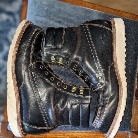 Grant Stone Field Boot in Horween Black Chromexcel