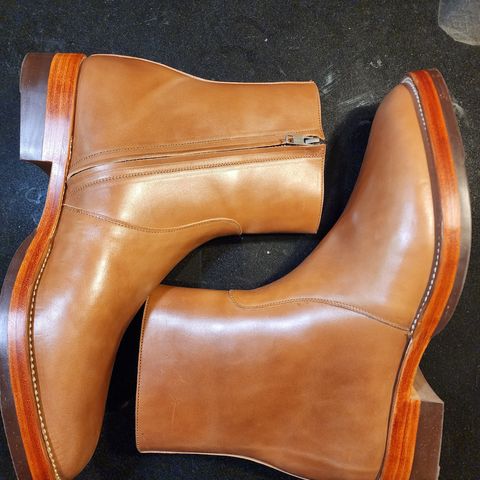 Benzein The Stride Side Zip Boots in Maryam Toscanello Horsebutt