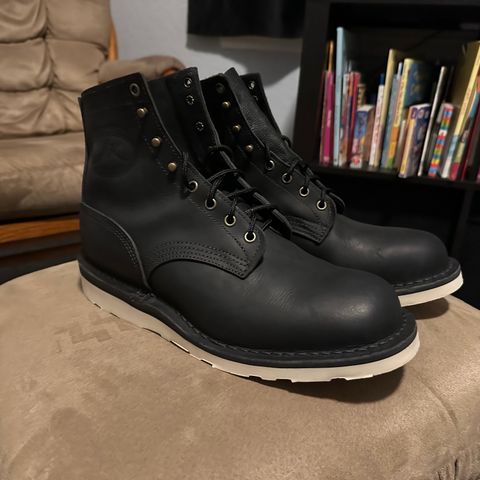 JK Boots 300 in Seidel Black Oil Tan