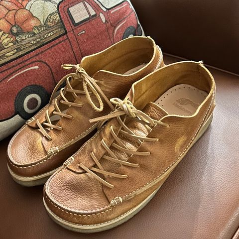 Yogi Footwear Finn 3 in Chestnut Brown