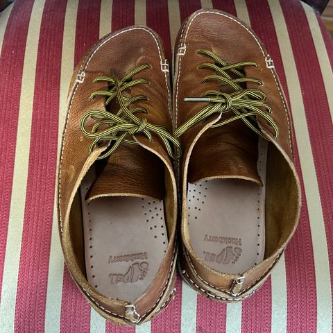 Yogi Footwear Finn 3 in Chestnut Brown