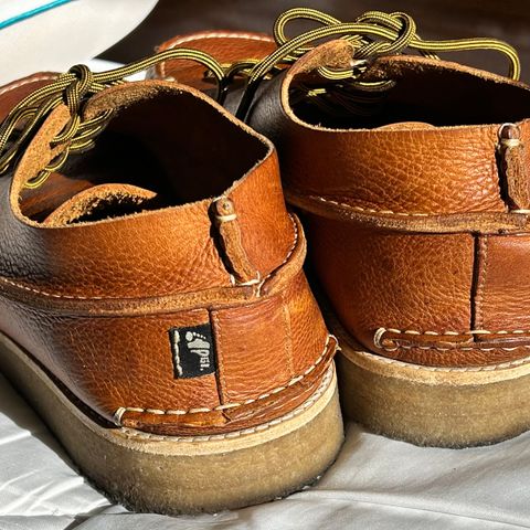 Yogi Footwear Finn 3 in Chestnut Brown