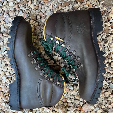 Jim Green Razorback in Brown Full Grain