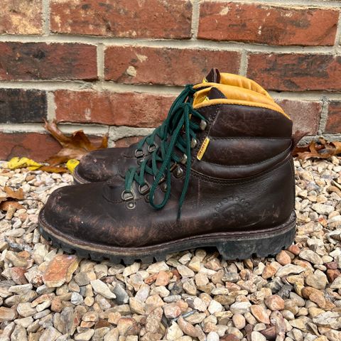 Jim Green Razorback in Brown Full Grain