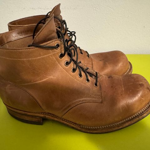 Viberg Service Boot in Horween Natural Chromexcel Horsehide