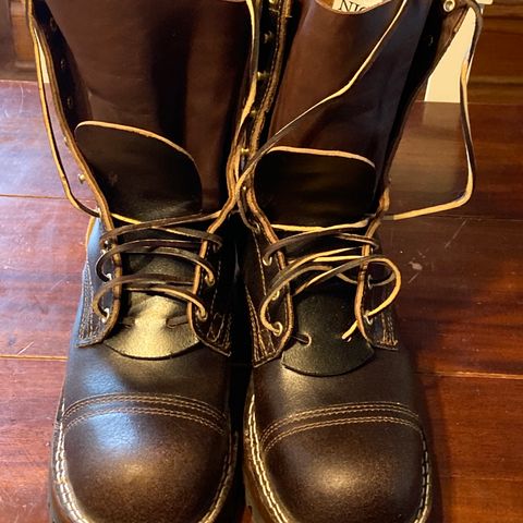 Nicks Urban Logger in Horween Brown Waxed Flesh