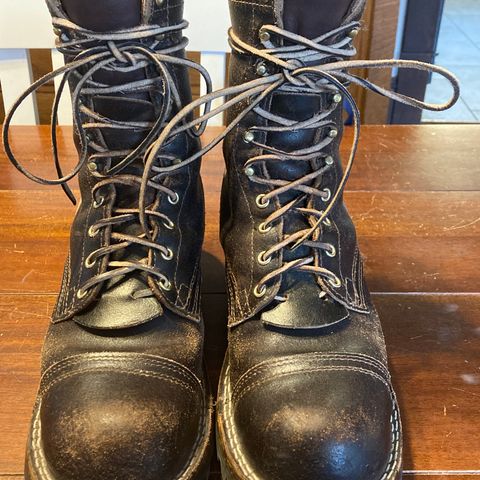 Nicks Urban Logger in Horween Brown Waxed Flesh