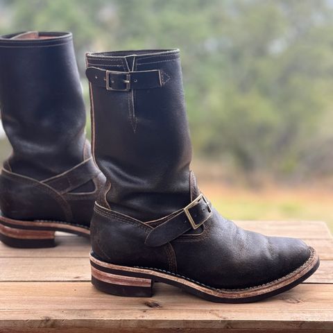 Wesco Boss Engineer Boot in Horween Dark Olive Waxed Flesh