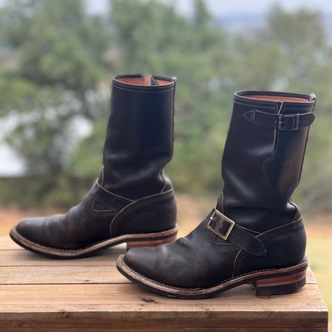 Wesco Boss Engineer Boot in Horween Dark Olive Waxed Flesh
