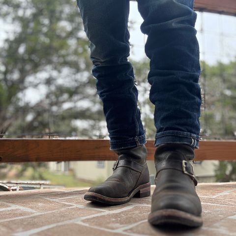 Wesco Boss Engineer Boot in Horween Dark Olive Waxed Flesh
