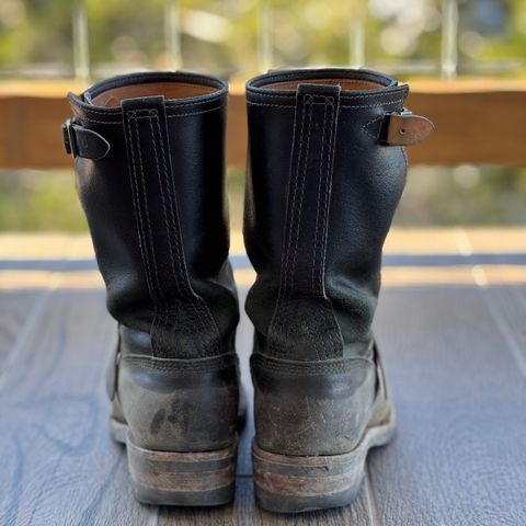 Wesco Boss Engineer Boot in Horween Dark Olive Waxed Flesh