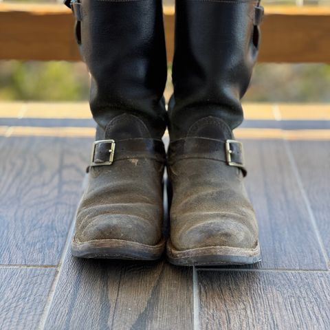 Wesco Boss Engineer Boot in Horween Dark Olive Waxed Flesh