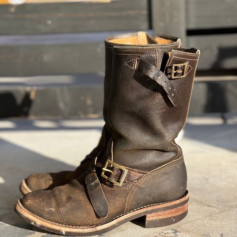 Wesco Boss Engineer Boot in Horween Dark Olive Waxed Flesh