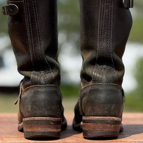 Wesco Boss Engineer Boot in Horween Dark Olive Waxed Flesh