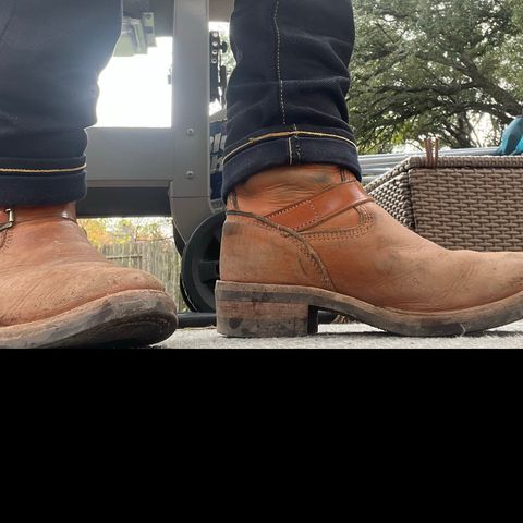 Wesco Boss Engineer Boot in Horween Natural Essex