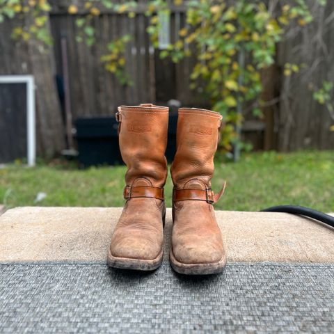 Wesco Boss Engineer Boot in Horween Natural Essex