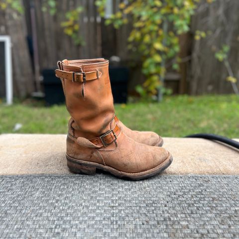 Wesco Boss Engineer Boot in Horween Natural Essex