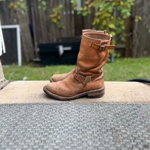 Wesco Boss Engineer Boot in Horween Natural Essex