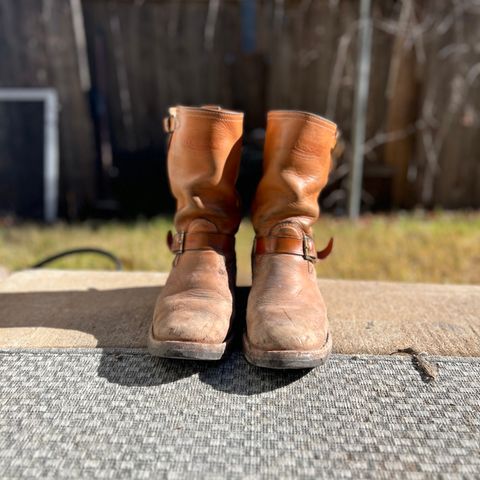 Wesco Boss Engineer Boot in Horween Natural Essex