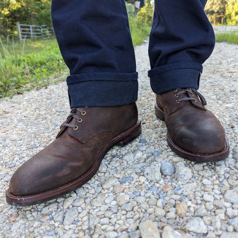 Grant Stone Edward Boot in C.F. Stead Tobacco Waxy Commander Suede