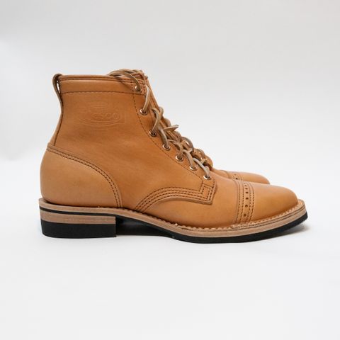 Wesco Hendrik in Horween Natural Essex