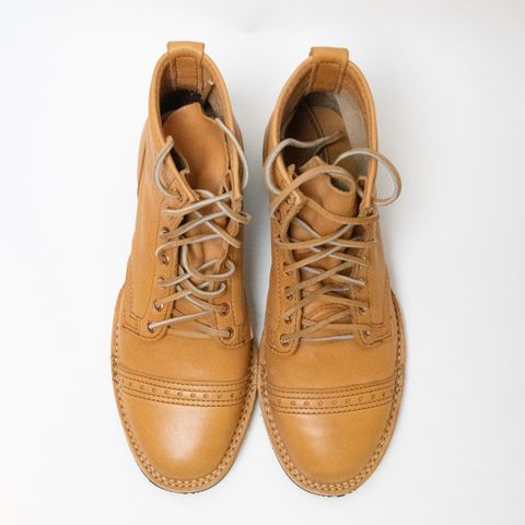 Wesco Hendrik in Horween Natural Essex