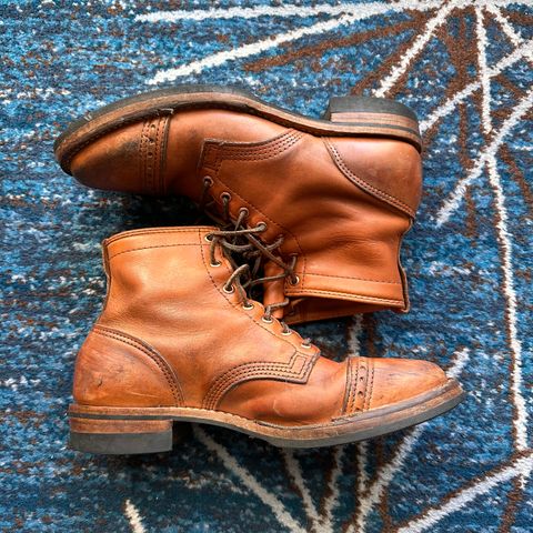 Wesco Hendrik in Horween Natural Essex
