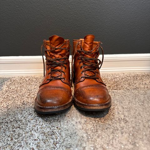 Wesco Hendrik in Horween Natural Essex