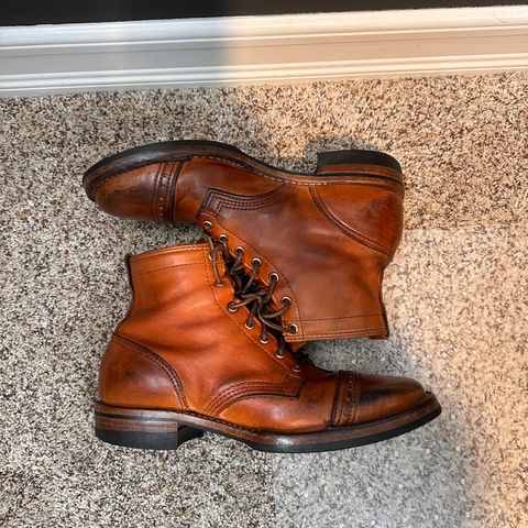Wesco Hendrik in Horween Natural Essex
