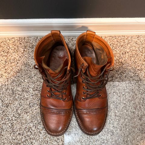 Wesco Hendrik in Horween Natural Essex
