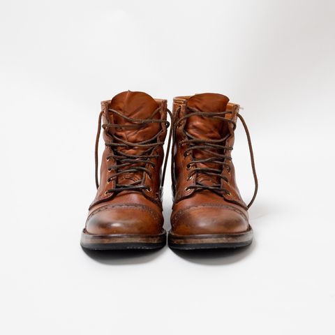 Wesco Hendrik in Horween Natural Essex