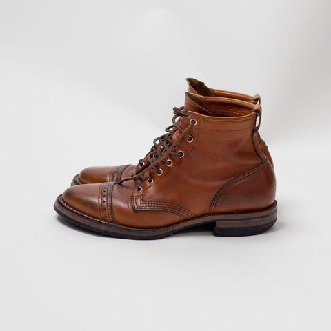 Wesco Hendrik in Horween Natural Essex