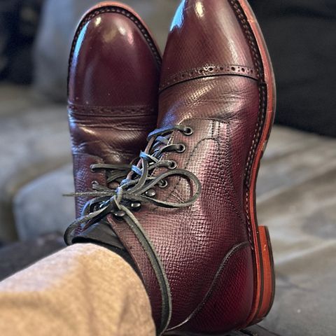 Search result thumbnail of Blkbrd Shoemaker Luchador Service Boot in Horween Dark Burgundy Pioneer Reindeer