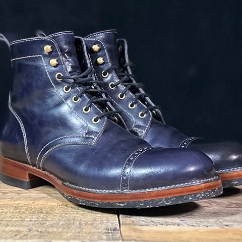 Search result thumbnail of Blkbrd Shoemaker Luchador-Z in Maryam Dark Blue TPR Horsebutt