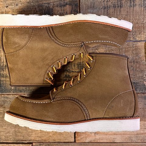 View photo of Red Wing 8881 Classic Moc in S.B. Foot Olive Mohave Roughout