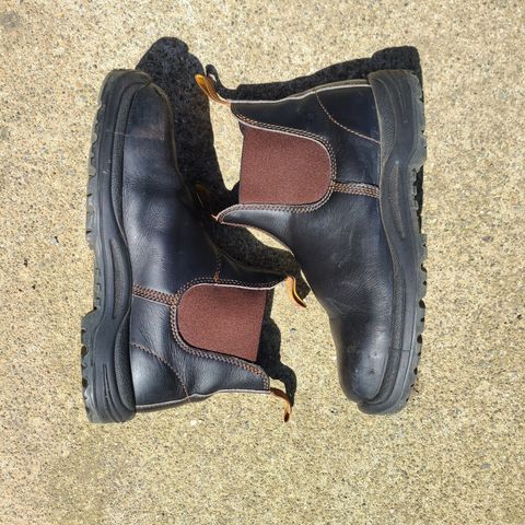 Blundstone 172 in Stout Brown
