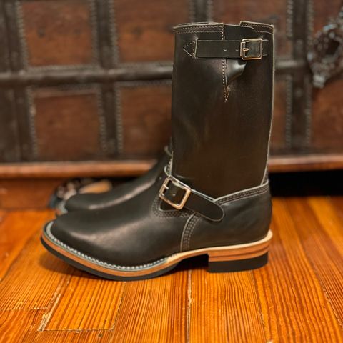 View photo of Wesco Mister Lou in Maryam Petrolio Waxed Black Horsehide