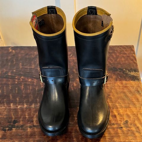 Role Club Engineer Boots in Horween Black Chromexcel Horsehide