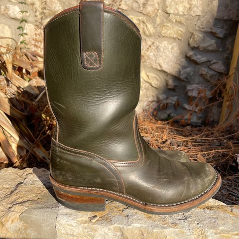 View photo of Wesco Morrison in Horween Olive Chromexcel