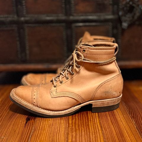 View photo of Wesco Wesco/x S&S Day Breaker in Horween Natural Essex