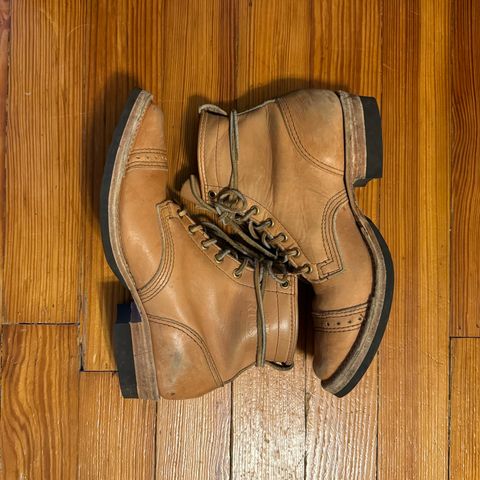 View photo of Wesco Wesco/x S&S Day Breaker in Horween Natural Essex