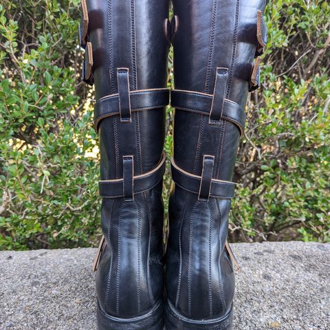Benzein The Hanker Tanker Boots in Horween Horsehide Overdyed Black