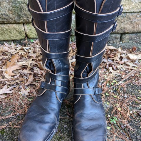Benzein The Hanker Tanker Boots in Horween Horsehide Overdyed Black