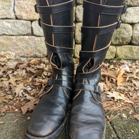 Benzein The Hanker Tanker Boots in Horween Horsehide Overdyed Black