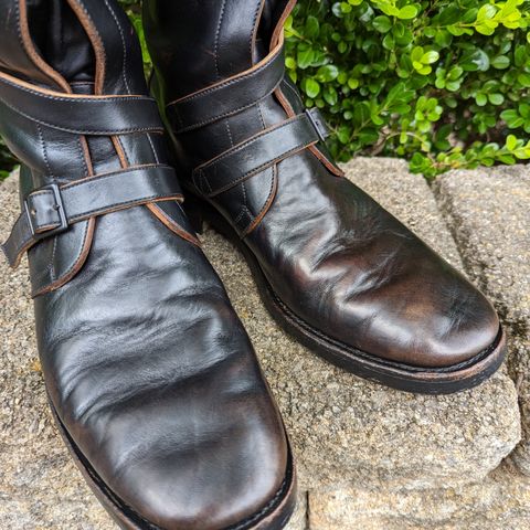 View photo of Benzein The Hanker Tanker Boots in Horween Horsehide Overdyed Black