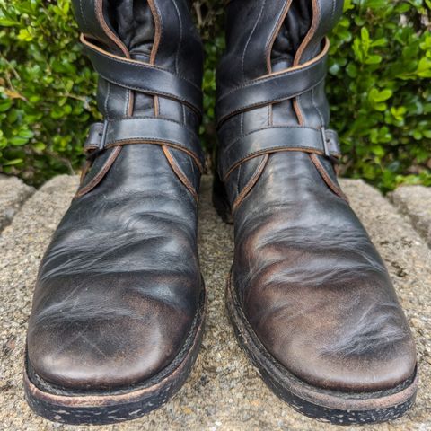 View photo of Benzein The Hanker Tanker Boots in Horween Horsehide Overdyed Black