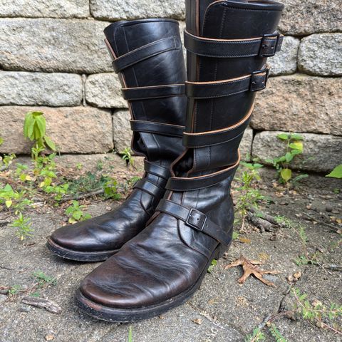 View photo of Benzein The Hanker Tanker Boots in Horween Horsehide Overdyed Black